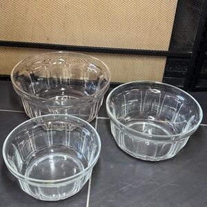 Vereco France Vintage Clear Glass Ribbed Nesting Bowls Set of 3 Paneled Mixing